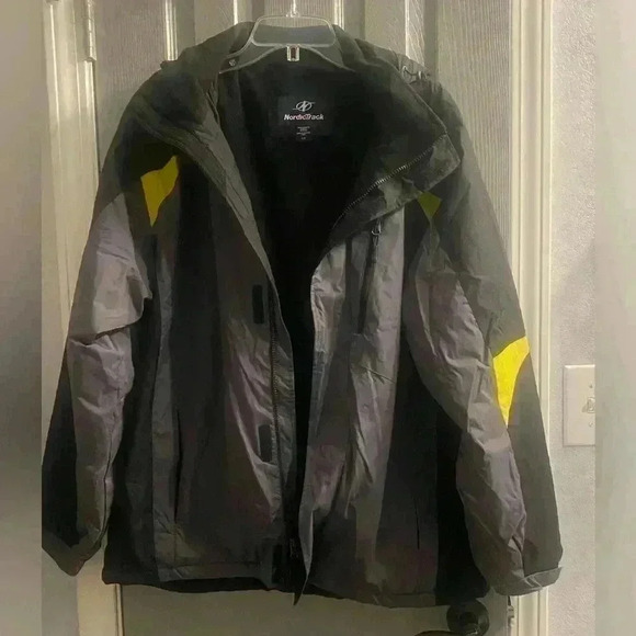 Mens NordiacTrack fleece lined jacket with adjustable hood front zipper size LG - Picture 4 of 16
